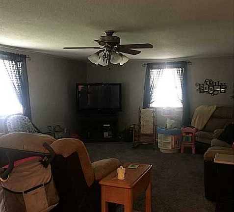3rd image of 9 Park Ln
