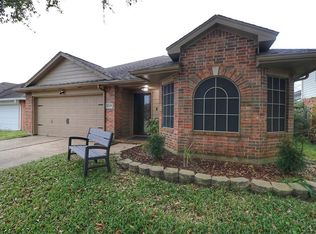 9206 Desirable Dr, La Porte, TX 77571