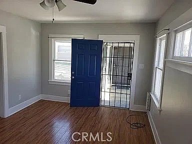 2nd image of 543 Cerritos Ave