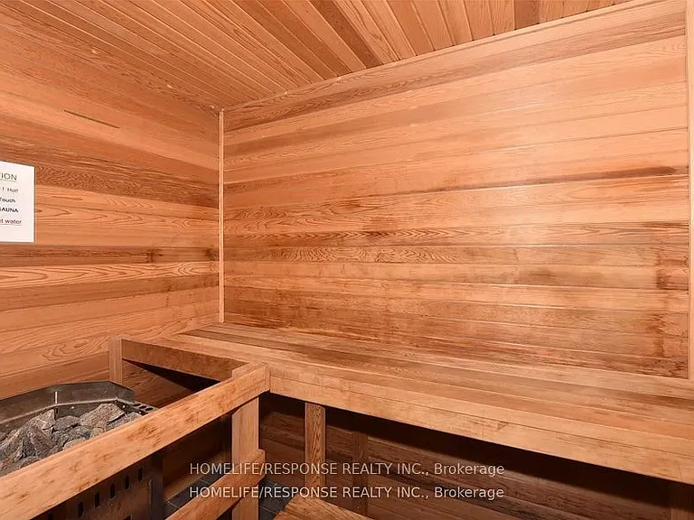 1720 Eglinton Ave E #LPH8 — Photo 9