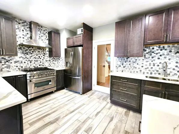 3216 Avenue J image 12 of 36