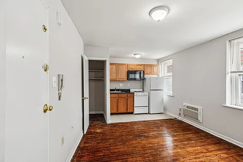 3416 Spring Garden St #B34 Photo 1
