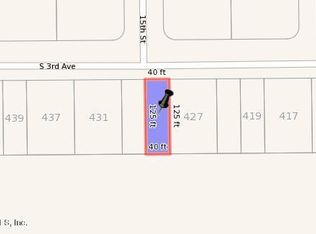 427 S 3rd Ave, Interlachen, FL 32148