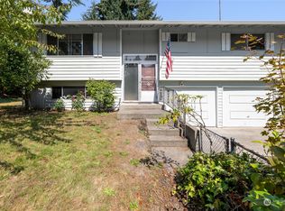 5721 79th St E, Puyallup, WA