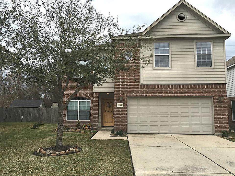 1st image of 12107 Glen Crossing Cir