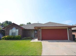 1712 Parkridge Dr, Norman, OK 73071