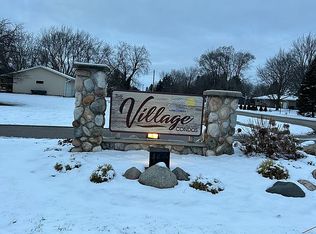 6093 Crystal Dr, Allendale, MI 49401