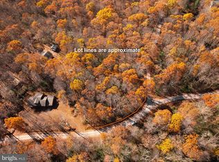 40 W Big Piney Dr, Oakland, MD 21550