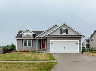 2616 16th St SW, Altoona, IA 50009