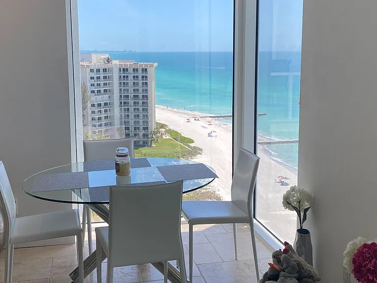 2425 Gulf Of Mexico Dr #15C — Photo 16