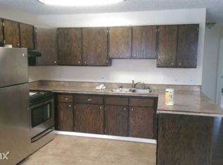 644 Ouida Way APT 2, North Pole, AK 99705