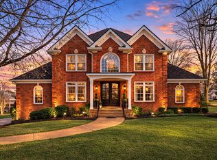 102 Saltwood Pl, Hendersonville, TN 37075