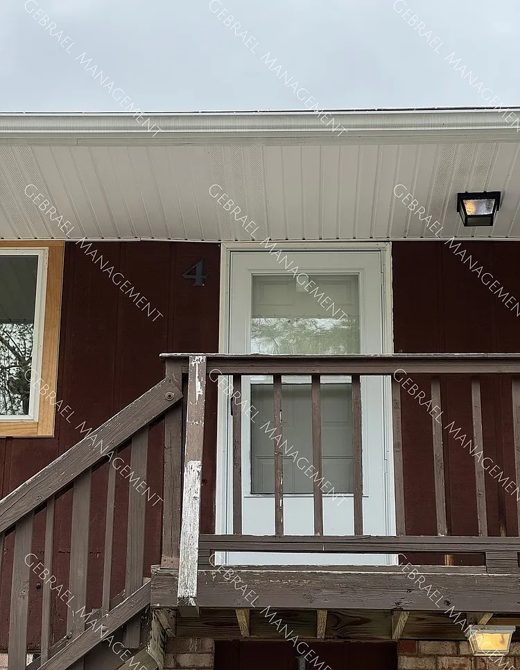 1011 Webber St. NEW — Photo 1