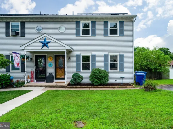 425 Grove Ave, Mohnton, PA 19540