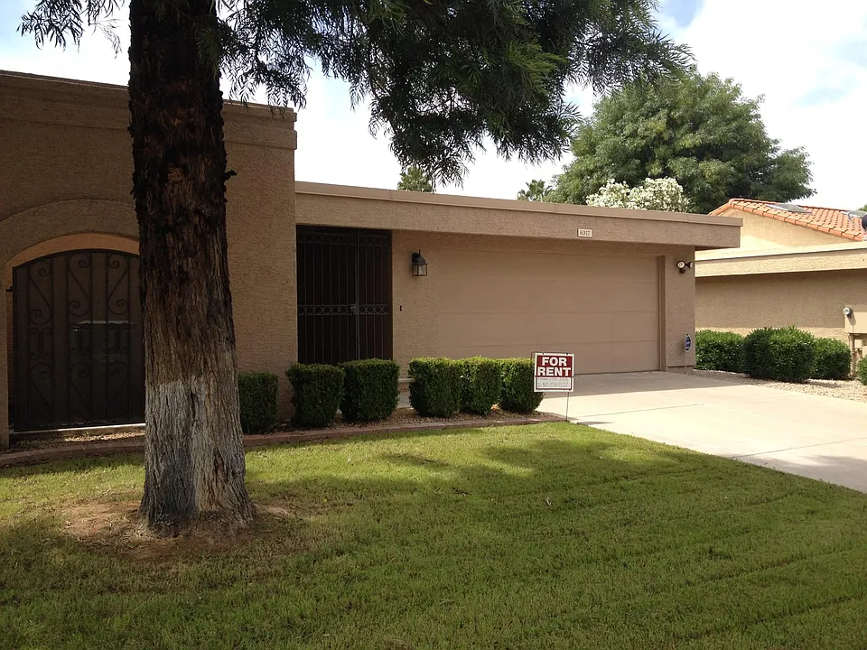 6317 E Aire Libre Ln