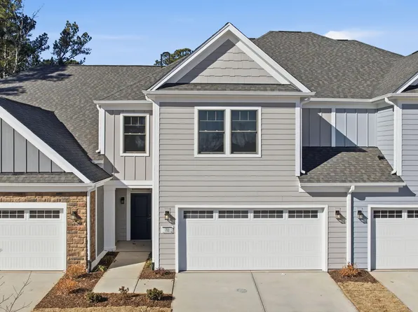 712 Blackpool Dr, Durham, NC 27703