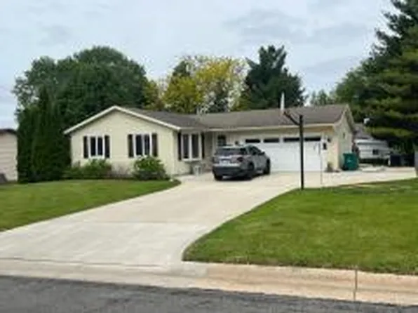 5910 Glenway Street, Mcfarland, WI 53558