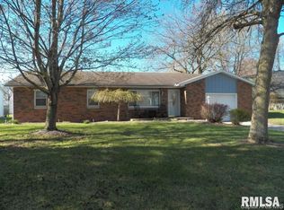218 N Westview Dr, Knoxville, IL 61448