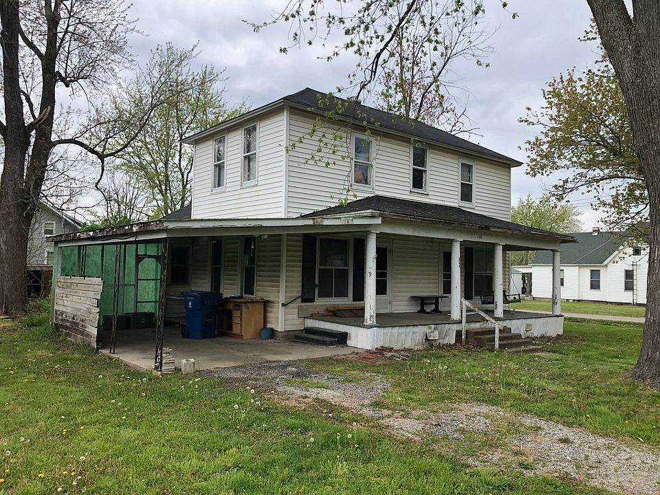 226 N Main St, Xenia, IL 62899 Zillow