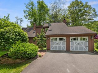 30 Kate Ln, Tolland, CT 06084