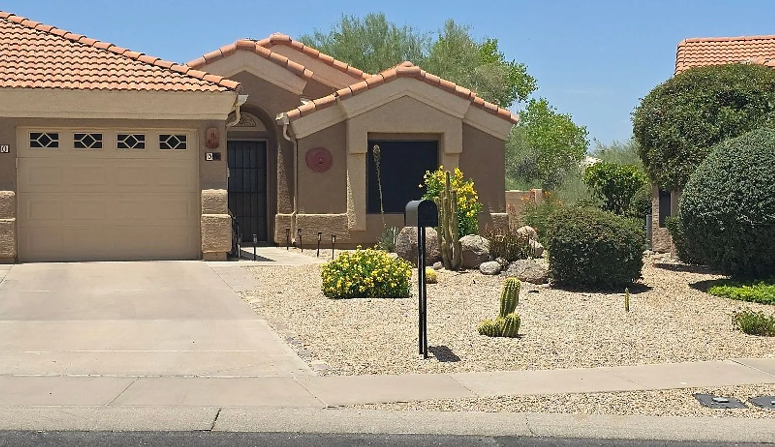 fchamB — Photo 1