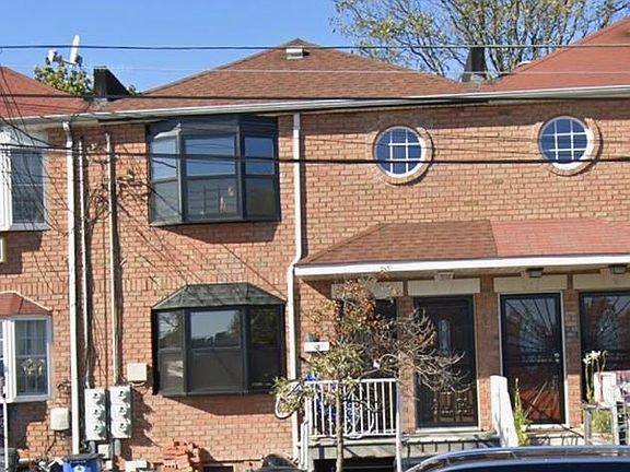 2nd image of 17817 107th Avenue
