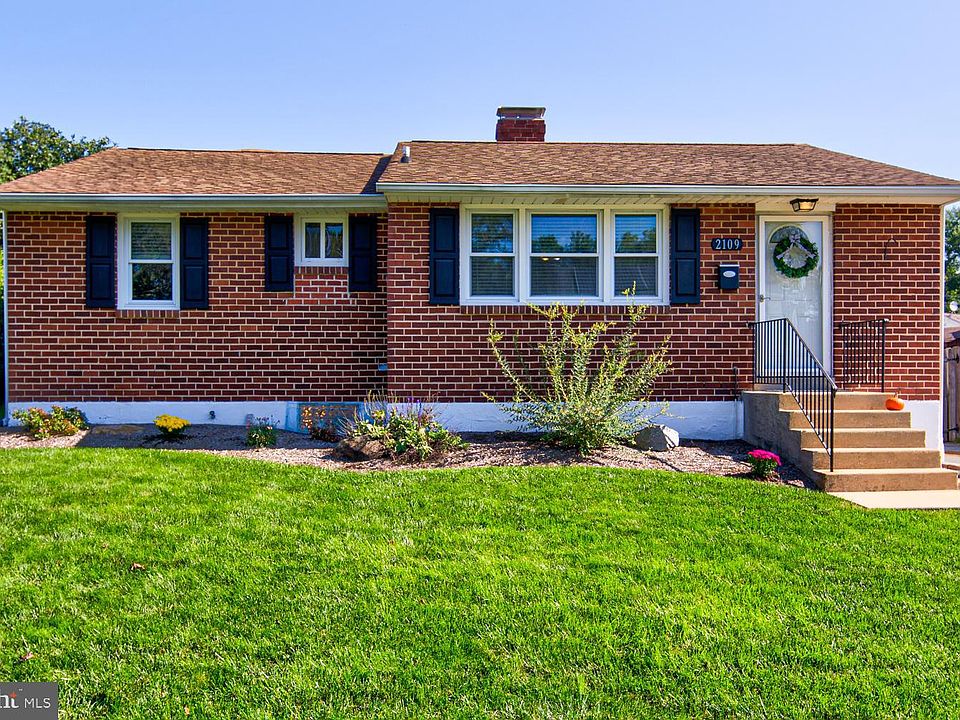 1st image of 2109 Carol Dr