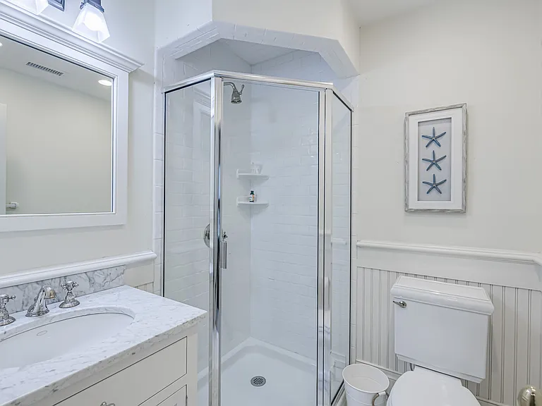 4 Candace Dr — Photo 12
