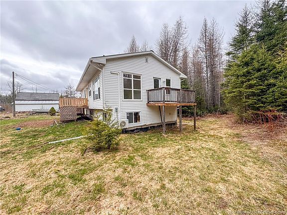3rd image of 90 Weston Rd