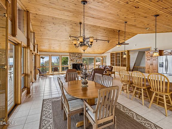 15th image of this home