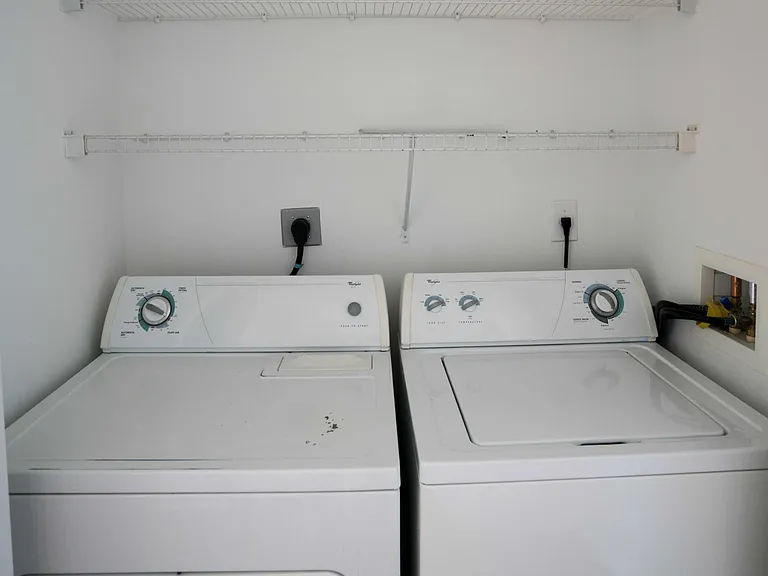 610 Clematis St #528 — Photo 9