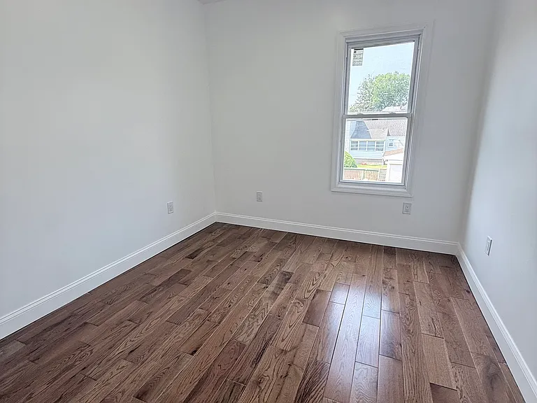 152 Washington St #2-3 — Photo 8