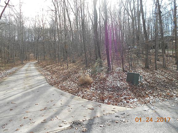 5th image of 139 Sunset View Dr