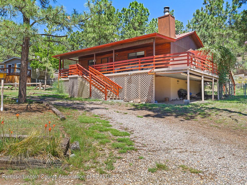 1st image of 205 Rio Arriba Rd