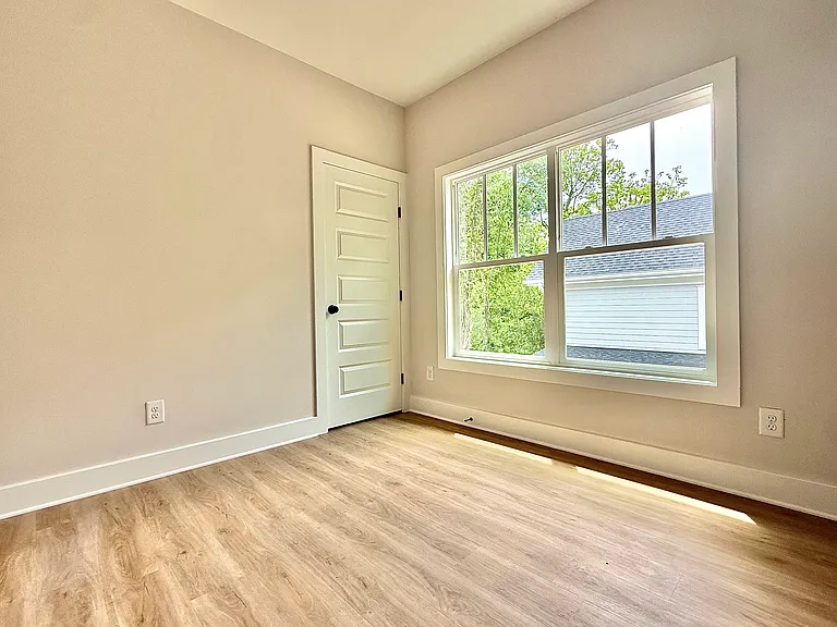 508 Dowd St #B — Photo 9