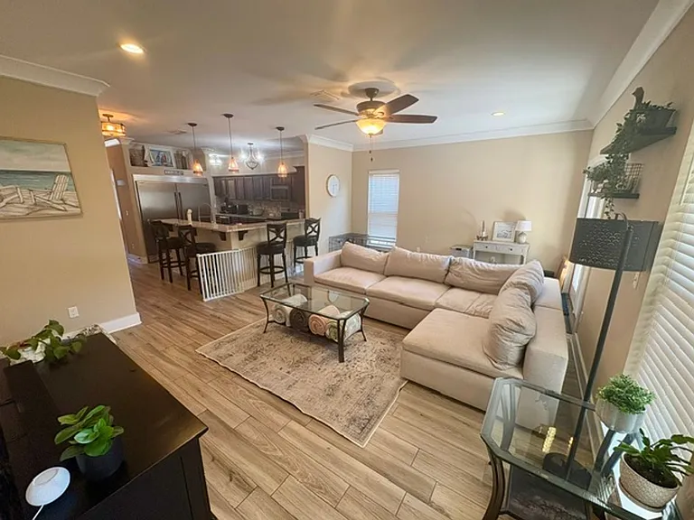1188 French Quarter Way — Photo 10