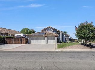 25417 Clover Glen Cir, Murrieta, CA 92563
