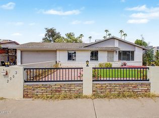 2002 W BLUEFIELD Avenue, Phoenix, AZ 85023