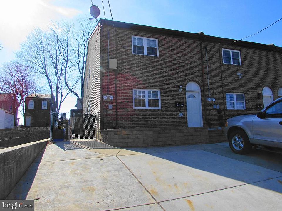 1st image of 3408 Stanwood St