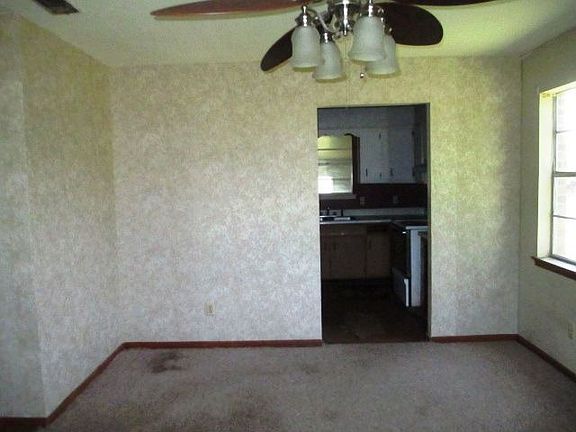 2nd image of 6899 N Highway 95 #A