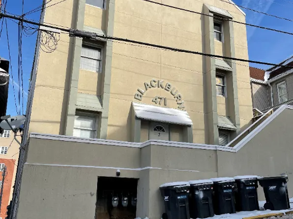 471 Dallas Street - 2