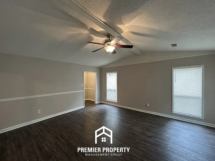 7654 Stonycreek Cv — Photo 2