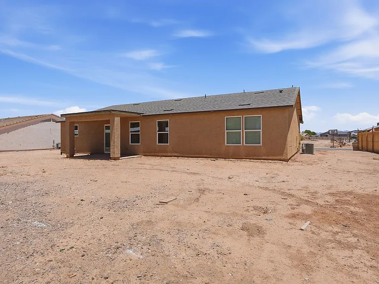 15610 S Moon Valley Rd — Photo 35