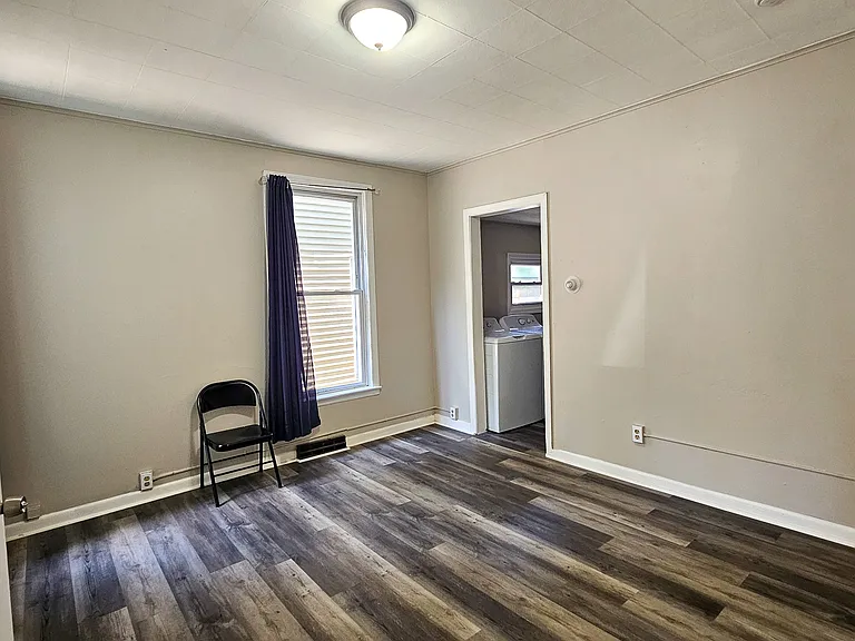 148-01 Plymouth St #1 — Photo 3