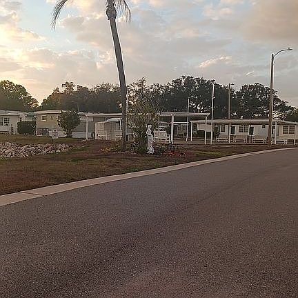 4th image of 2331 Belleair Rd Lot 711
