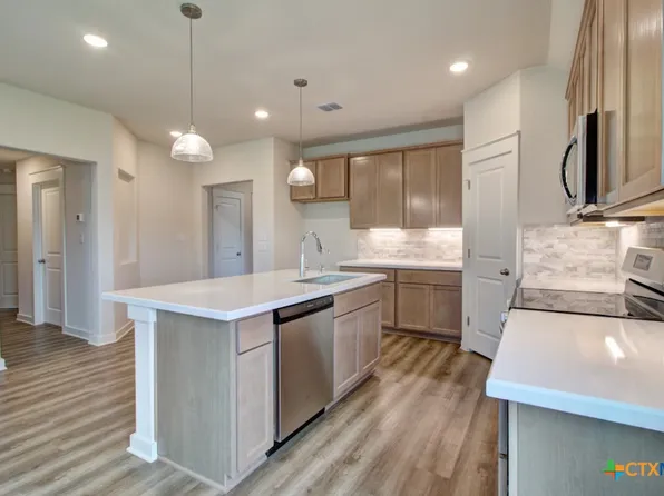 3673 Meteor Dr, New Braunfels, TX 78130