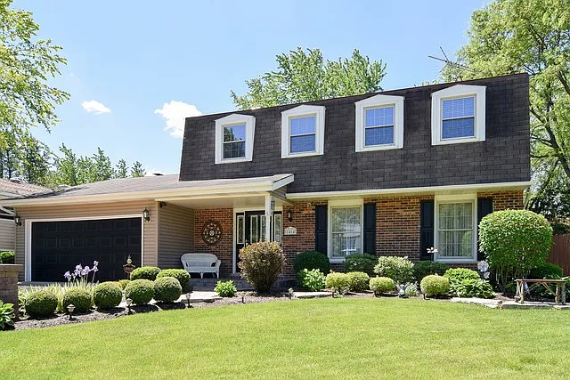 1464 Groton Ln photo 1