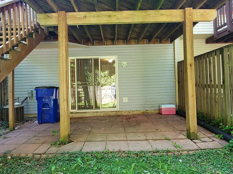 601 Primus Ct — Photo 33