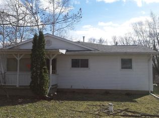 6422 Wagner Ave, Grand Blanc, MI 48439