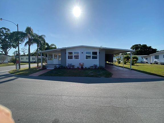 3rd image of 4036 Voorne St